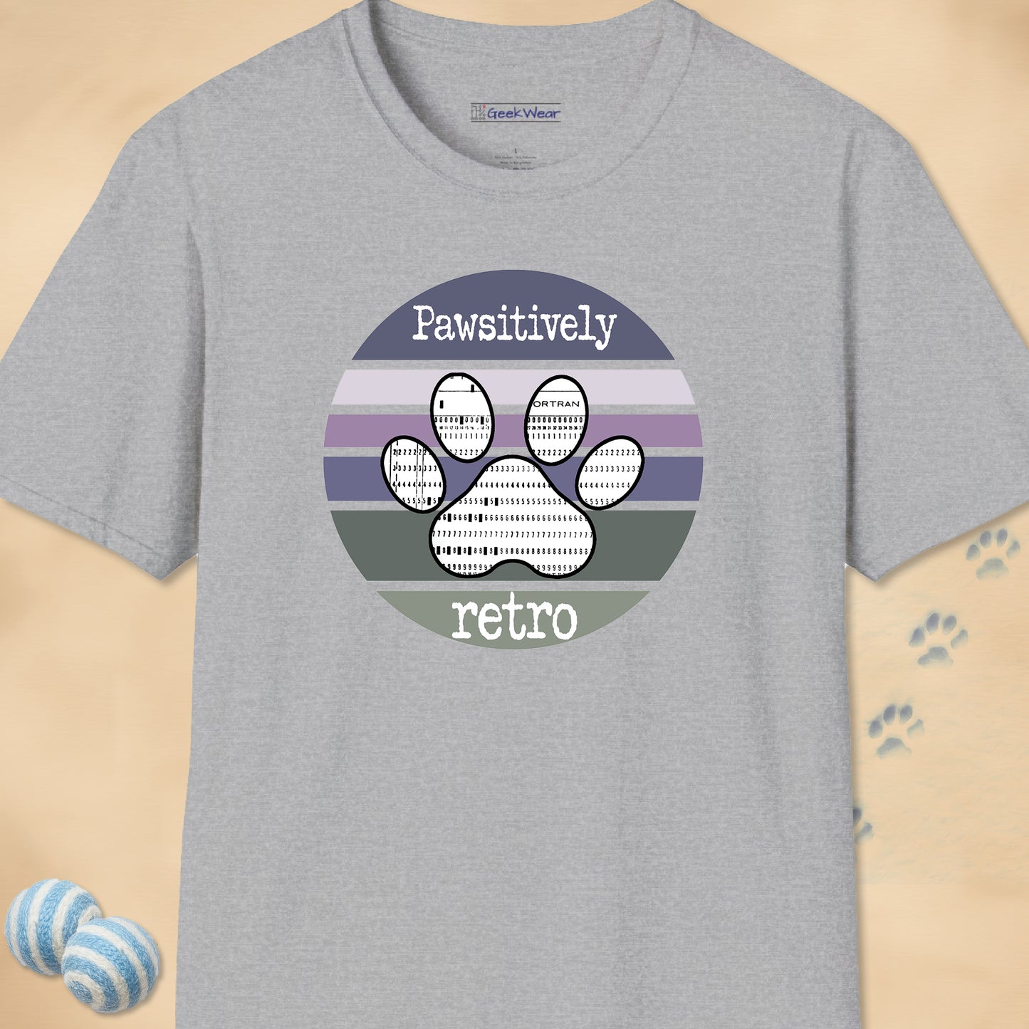 GeekWear Cat Pawsitively Retro T-Shirt