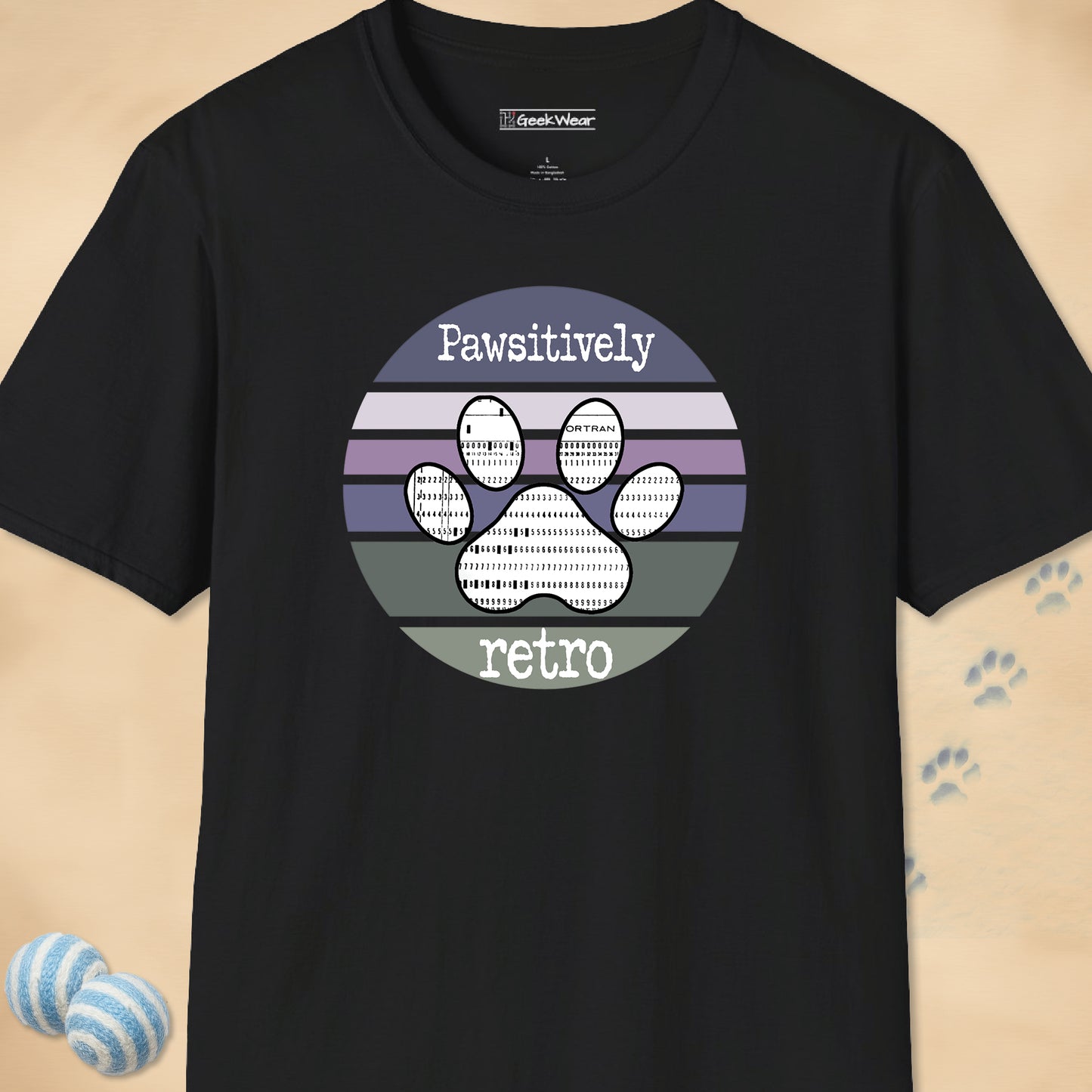GeekWear Cat Pawsitively Retro T-Shirt