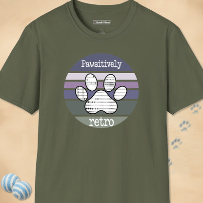 GeekWear Cat Pawsitively Retro T-Shirt