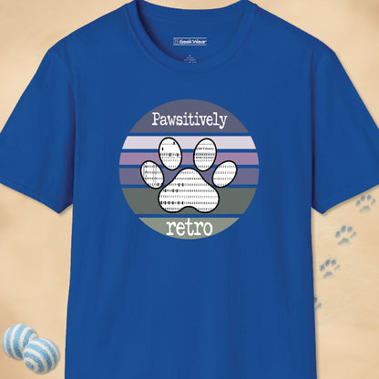 GeekWear Cat Pawsitively Retro T-Shirt